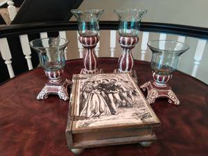 lot 49 image: Four Candle Holders and Decorative Storage Book