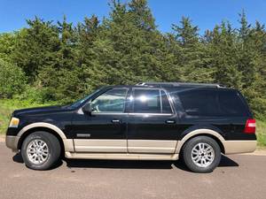 lot 2 image: 2007 Ford Expedition EL Eddie Bauer - 4x4 - 2 OWNER - IOWA VEHICLE