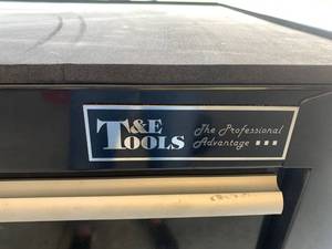 lot 10 image: T and E Toolbox