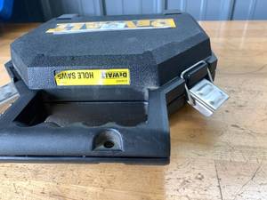 lot 17 image: Dewalt Hole Saw Kit