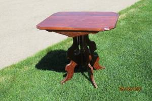 lot 60 image: Antique wood table with rococo carving