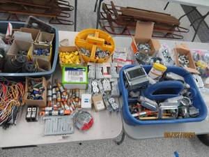 lot 113 image: Electrical Contractor Parts