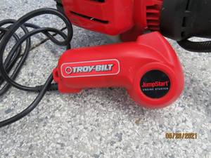 lot 193 image: Troybilt Weed Whip