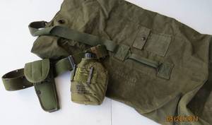 lot 153 image: US Issued Military Items