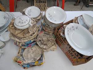 lot 201 image: Noritake China