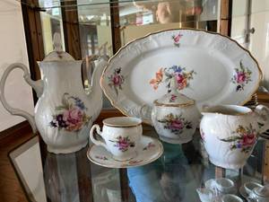 lot 226 image: Bernadotte Tea Set