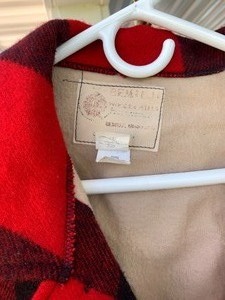 lot 235 image: Vintage Wool Buffalo Plaid Hunting Jacket