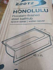 Honolulu 46.5 in. Left Drain Rectangular Alcove Soaking Bathtub in White by Bootz Industries- slightly damaged- see pictures