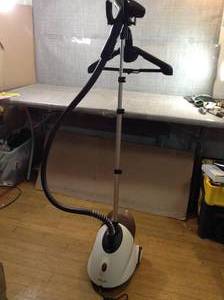 GS18-DJ Performance Garment Steamer - used
