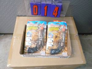 lot 14 image: Flat of cap guns. As shown.