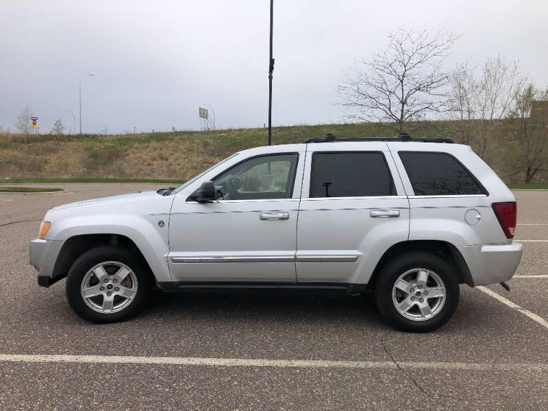 2005 Jeep Grand Cherokee LIMITED - 5.7 HEMI - MISOURI VEHICLE