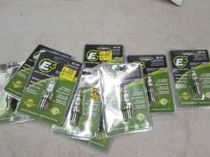 14 spark plugs 4E3.10 and 10E3.20...