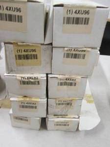 lot of 10 boxes of loc flat top scr...