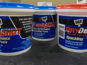 Spackling Paste 3 - 32 fl oz Tubs...