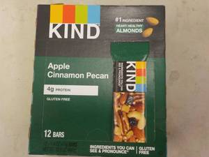 Box of 12 Kind Apple Cinnamon Pecan...