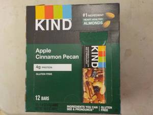 Box of 12 Kind Apple Cinnamon Pecan...
