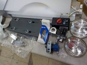 Random Lot- see all pictures...
