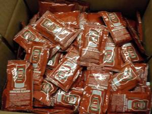 4 cases 200 count each Heinz Tomato...
