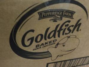 Case of 300 Bags Goldfish Pretzels...