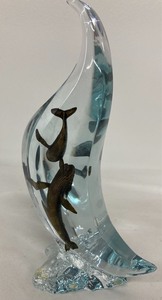 lot 124 image: Wyland Lucite Collectible