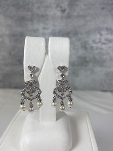 lot 31 image: 14k White Gold & Pearl Earrings