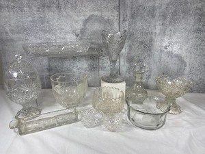 lot 36 image: 11 Pieces Vintage Cut Glass & Crystal