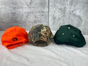lot 49 image: 3 Vintage Baseball Caps - Twins, Vikings, Gander Mountain