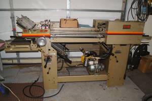 lot 3 image: O&M 2 PAR 18x24 Paper Folder