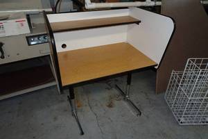 lot 36 image: Adjustable Height Computer Work Station