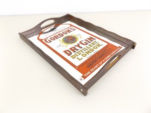 lot 2 image: Vintage Gordons Dry Gin Mirrored Wood Framed Serving Tray