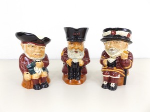 lot 3 image: 3 Large Vintage Staffordshire Toby Mugs