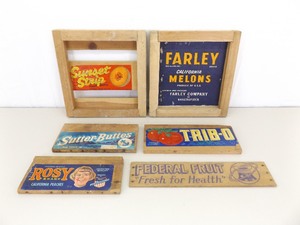 lot 16 image: Lot of Vintage Wood Crate&nbspProduce Advertising 