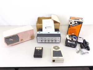 lot 41 image: Vintage PA Amp, CB Radio, etc.