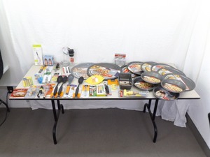 lot 90 image: LARGE Lot of NEW Kitchen Utensil, Baking Pans, etc.