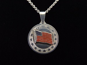 lot 53 image: .925 Sterling Silver USA Fourth of July Flag Pendant Necklace