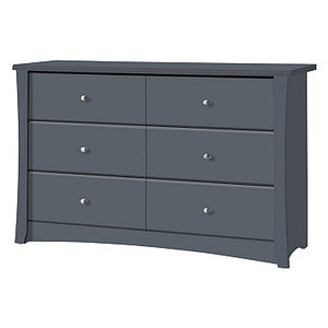 lot 116 image: Storkcraft Crescent 6-Drawer Dresser