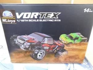 lot 55 image: CIS 118-Scale Professional Remote Controlled Monster Truck - White