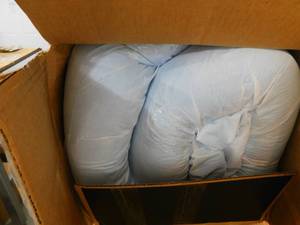 lot 96 image: Comfort Revolution 3 Reversible Convoluted Memory Foam Topper - Queen