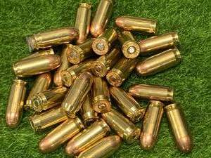 lot 38 image: 31 Rounds .45 Auto Ammo Ammunition