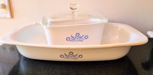 lot 67 image: Corningware Cooking Dishes
