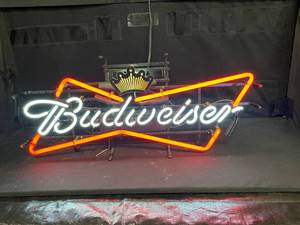 lot 60 image: Budweiser neon bowtie with crown