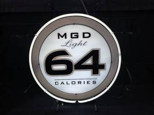 lot 72 image: MGD Light 64 Calories, neon