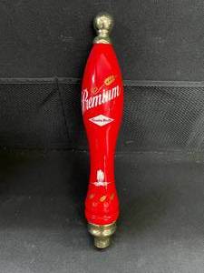 lot 91 image: Grain Belt Premium tap handle