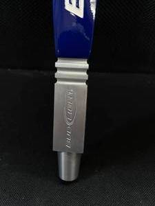 lot 95 image: Bud Light tap handle, new