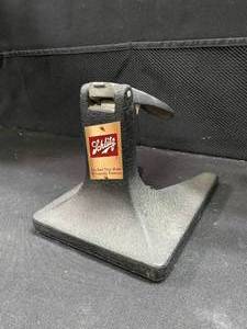 lot 127 image: Schlitz Beer table top can opener