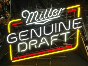 lot 55 image: Large Miller Genuine Draft neon