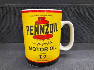 lot 147 image: Penzoil Motor Oil quart size coffee mug