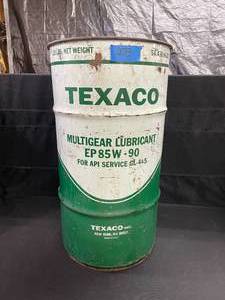lot 273 image: Texaco Multigear Lubricant barrel