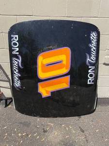 lot 315 image: Fiberglass roof cover - Ron Touchette #10