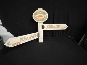 lot 264 image: Kona Brewing Co. mileage sign
